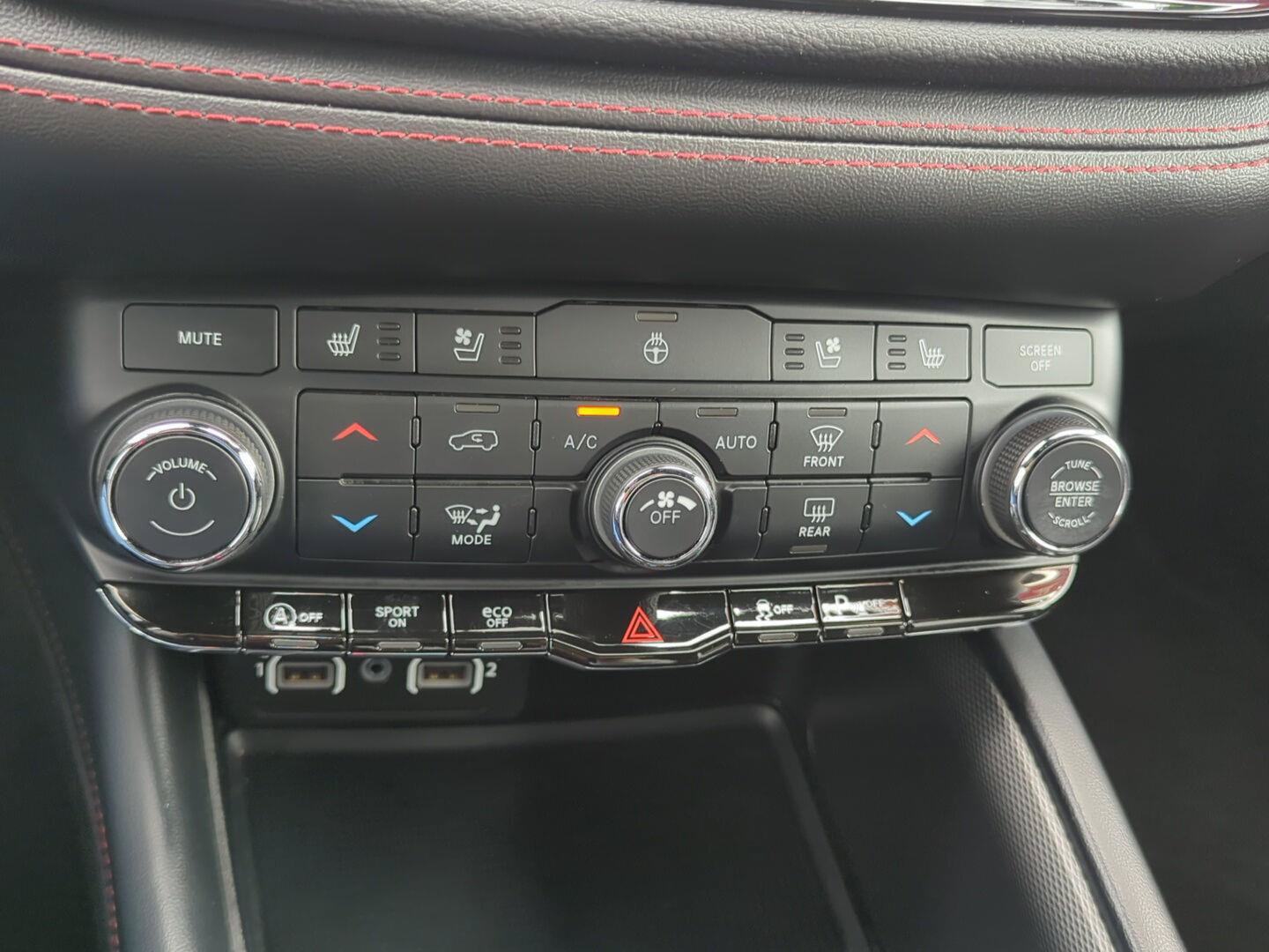 Used 2024 Dodge Durango GT AWD/4WD image 27