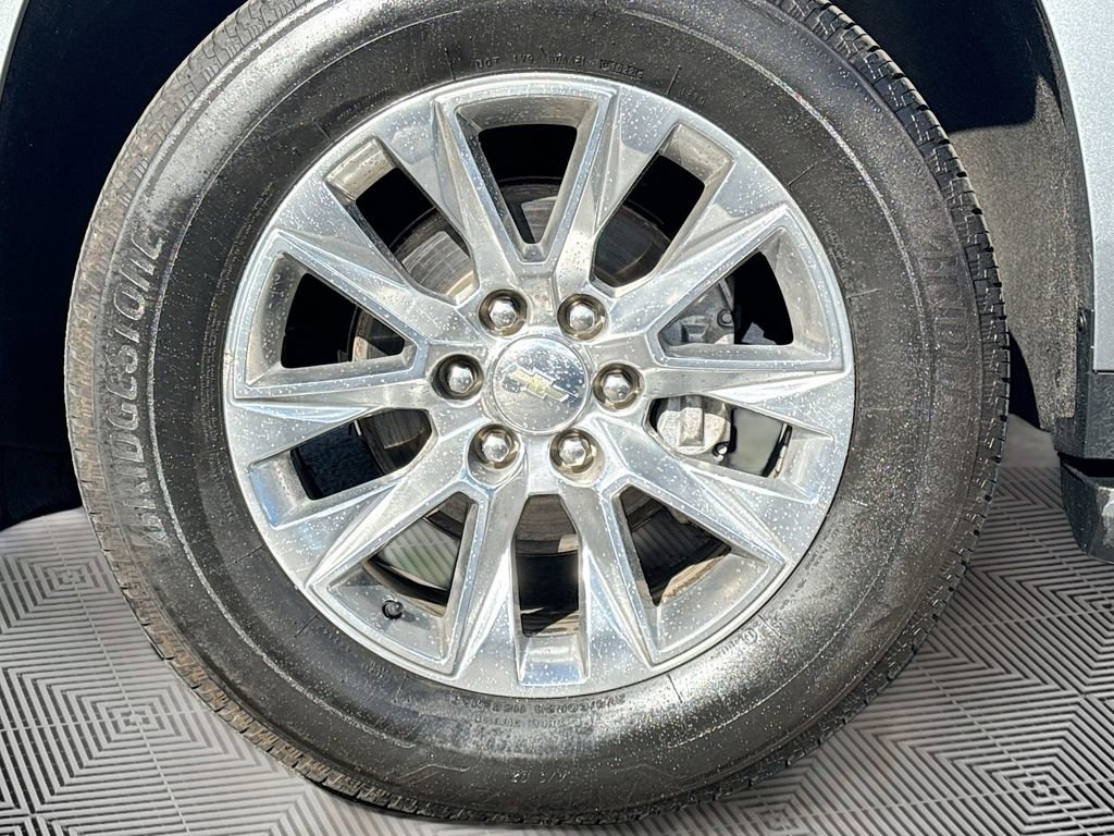 Used 2024 GMC Yukon XL Denali image 34