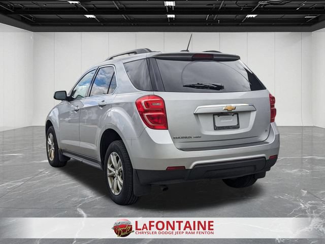 Used 2017 Chevrolet Equinox LT w/ Convenience Package AWD/4WD image 3