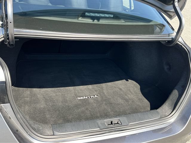 Used 2025 Nissan Sentra SV FWD image 36