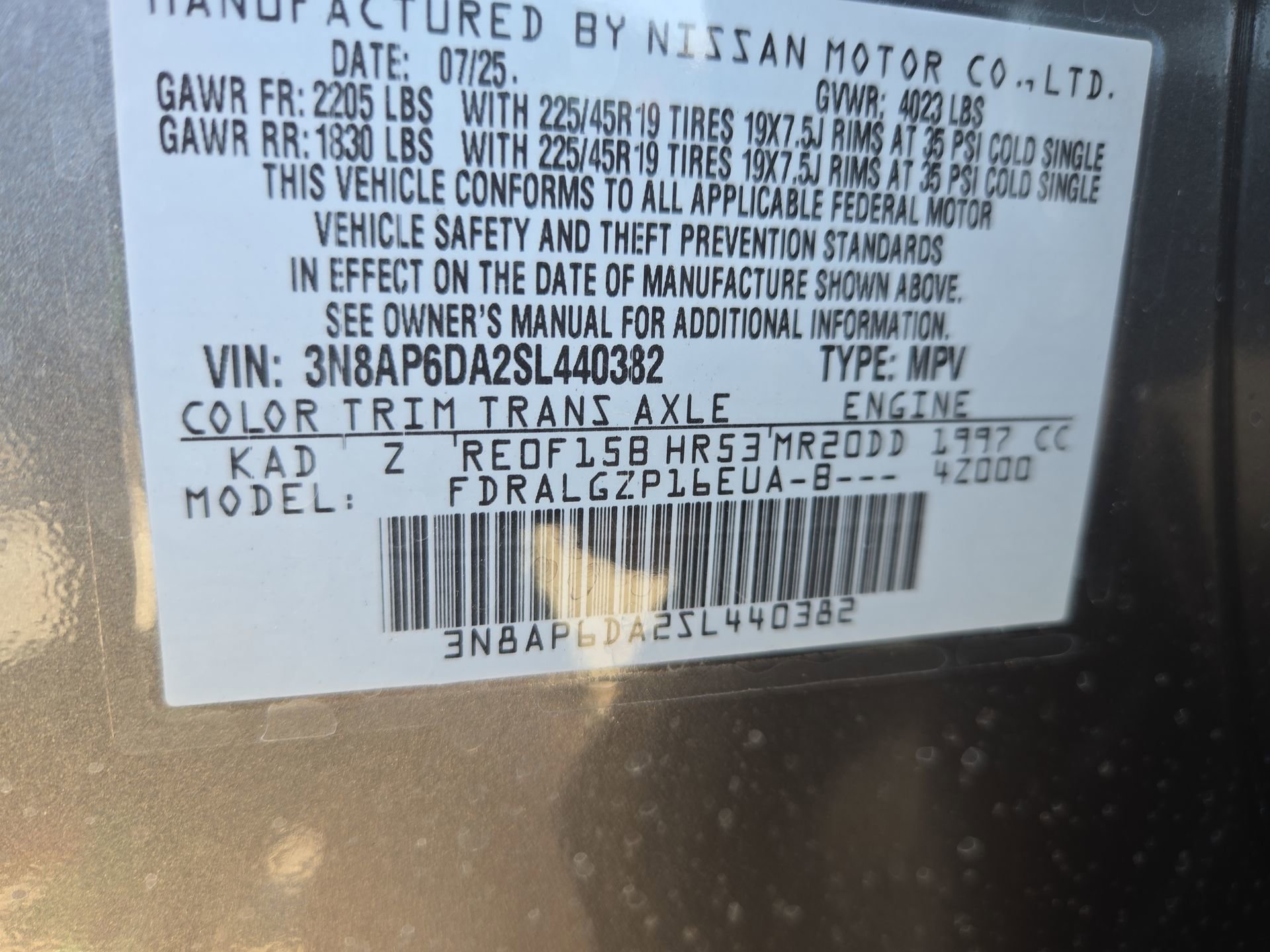 New 2025 Nissan Kicks SR FWD image 30