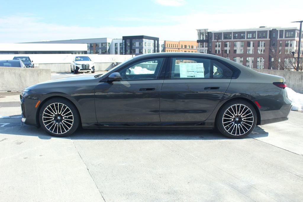 New 2026 BMW i7 xDrive60 w/ Executive Package AWD/4WD image 5