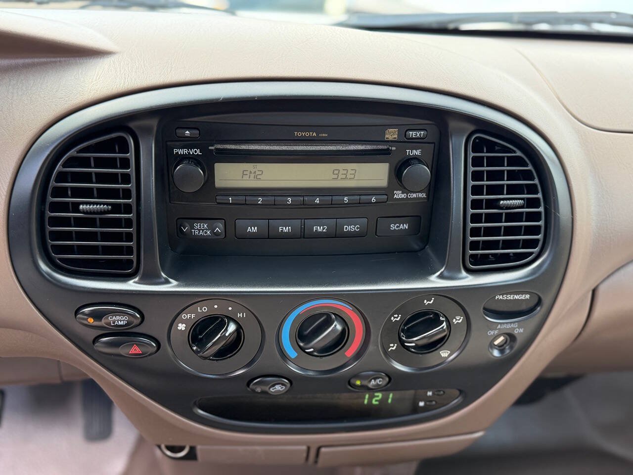 Used 2003 Toyota Tundra 2WD Regular Cab image 97
