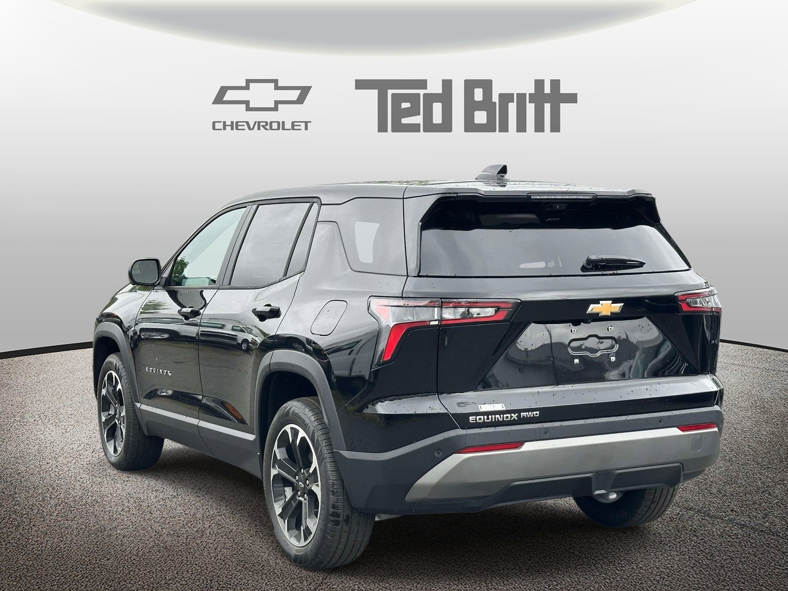 New 2026 Chevrolet Equinox LT w/ Safety and Technology Package AWD/4WD image 6