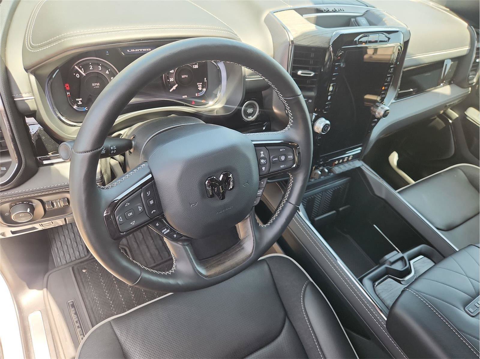 Used 2025 RAM 1500 Limited w/ Bed Utility Group AWD/4WD image 10