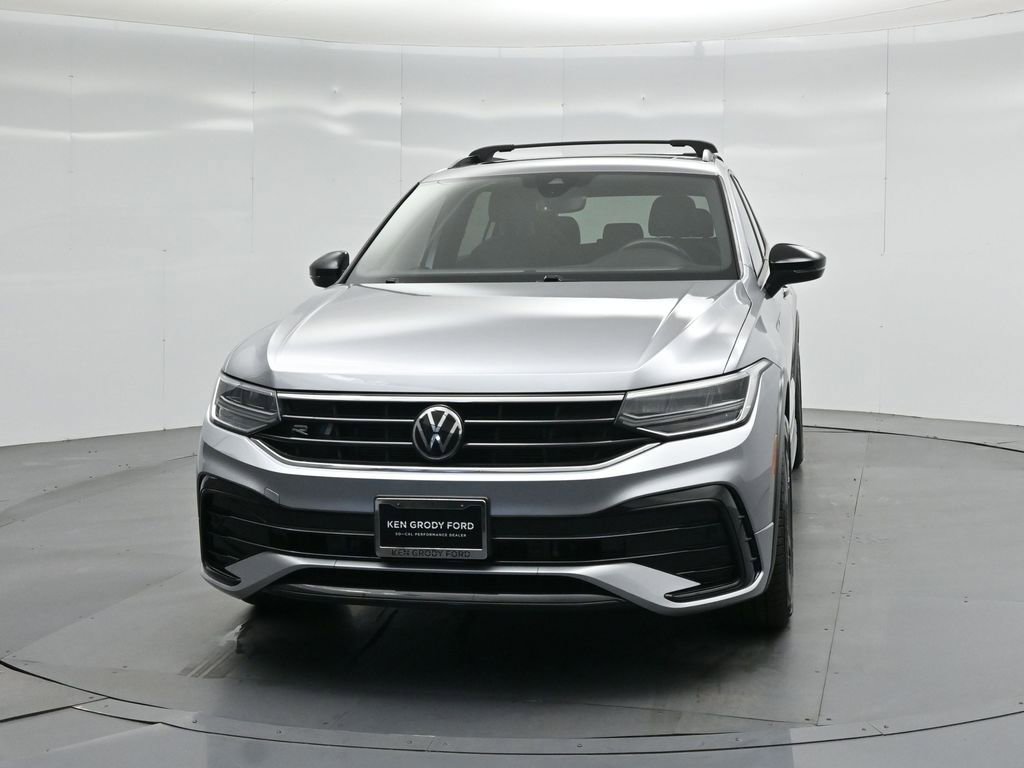 Used 2023 Volkswagen Tiguan SE R-Line image 49