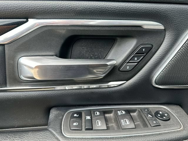 Used 2021 RAM 1500 Laramie AWD/4WD image 45