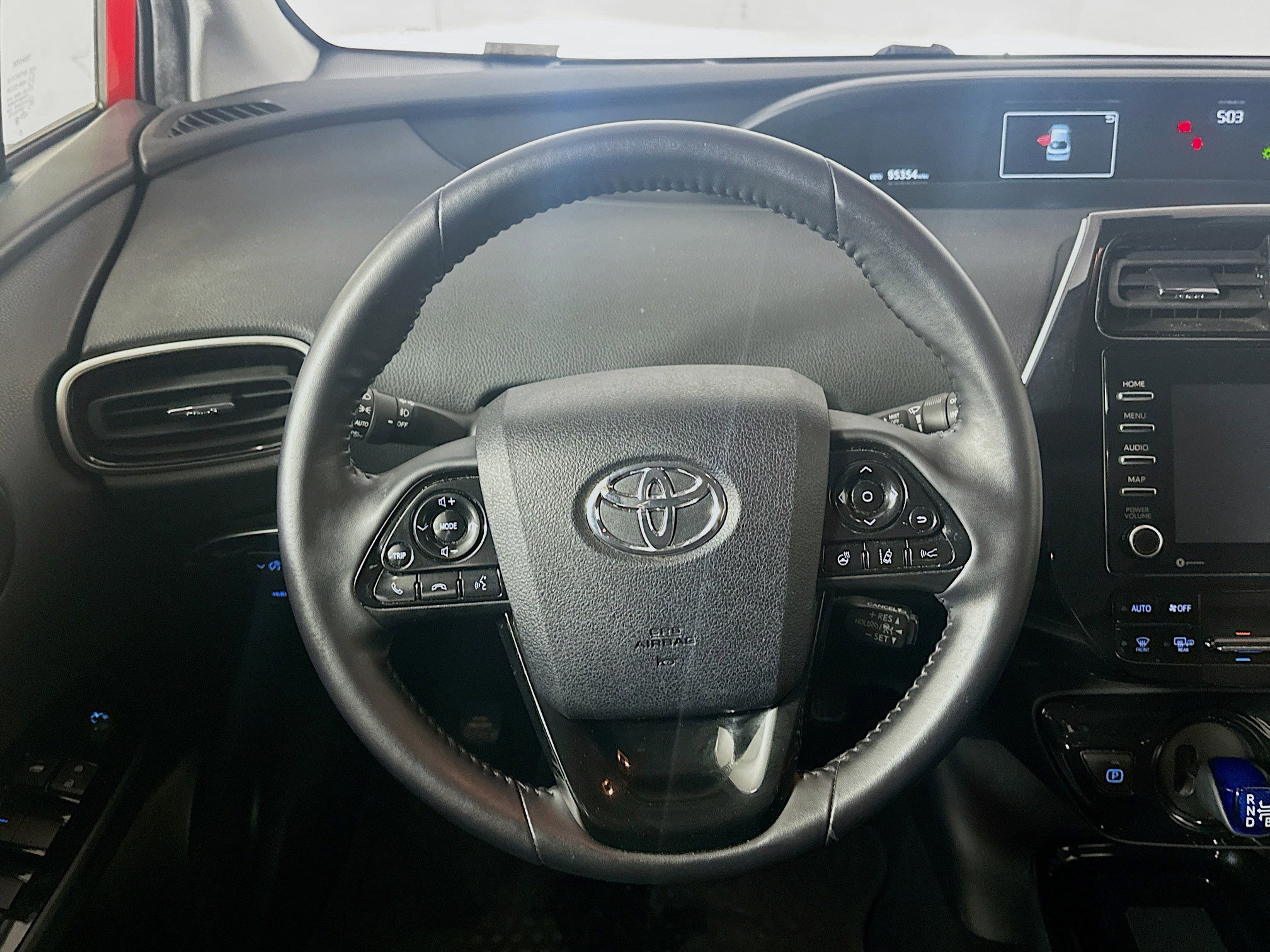 Used 2022 Toyota Prius XLE w/ Advanced Technology Package image 18