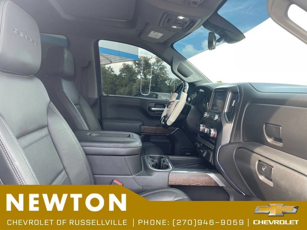 Used 2020 GMC Sierra 1500 Denali w/ Denali Ultimate Package AWD/4WD image 11