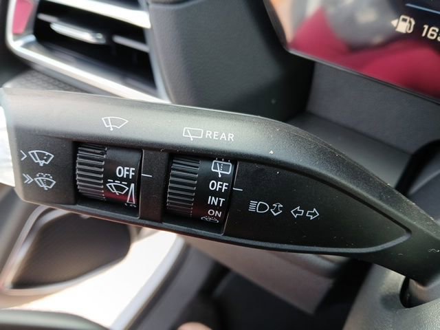 New 2026 Chevrolet Traverse LT w/ Enhanced Driving Package image 15