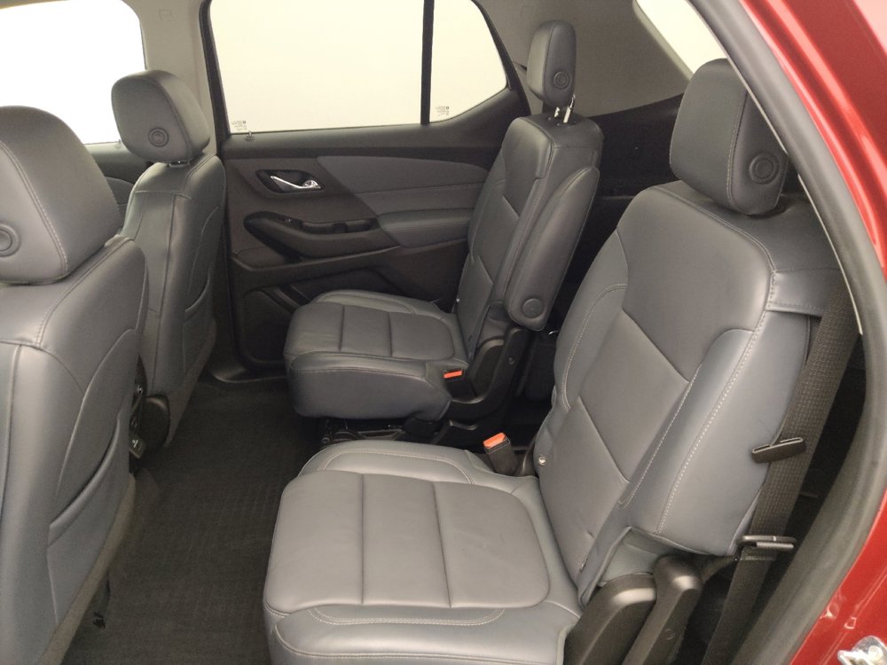 Used 2018 Chevrolet Traverse LT w/ LPO, Floor Liner Package AWD/4WD image 18
