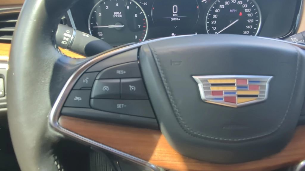 Used 2019 Cadillac XT5 Platinum image 18