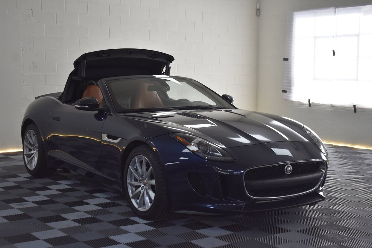 Used 2014 Jaguar F-TYPE image 12