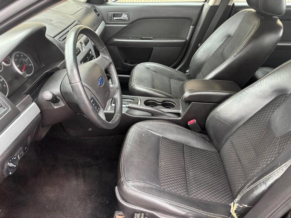 Used 2009 Ford Fusion SEL image 6