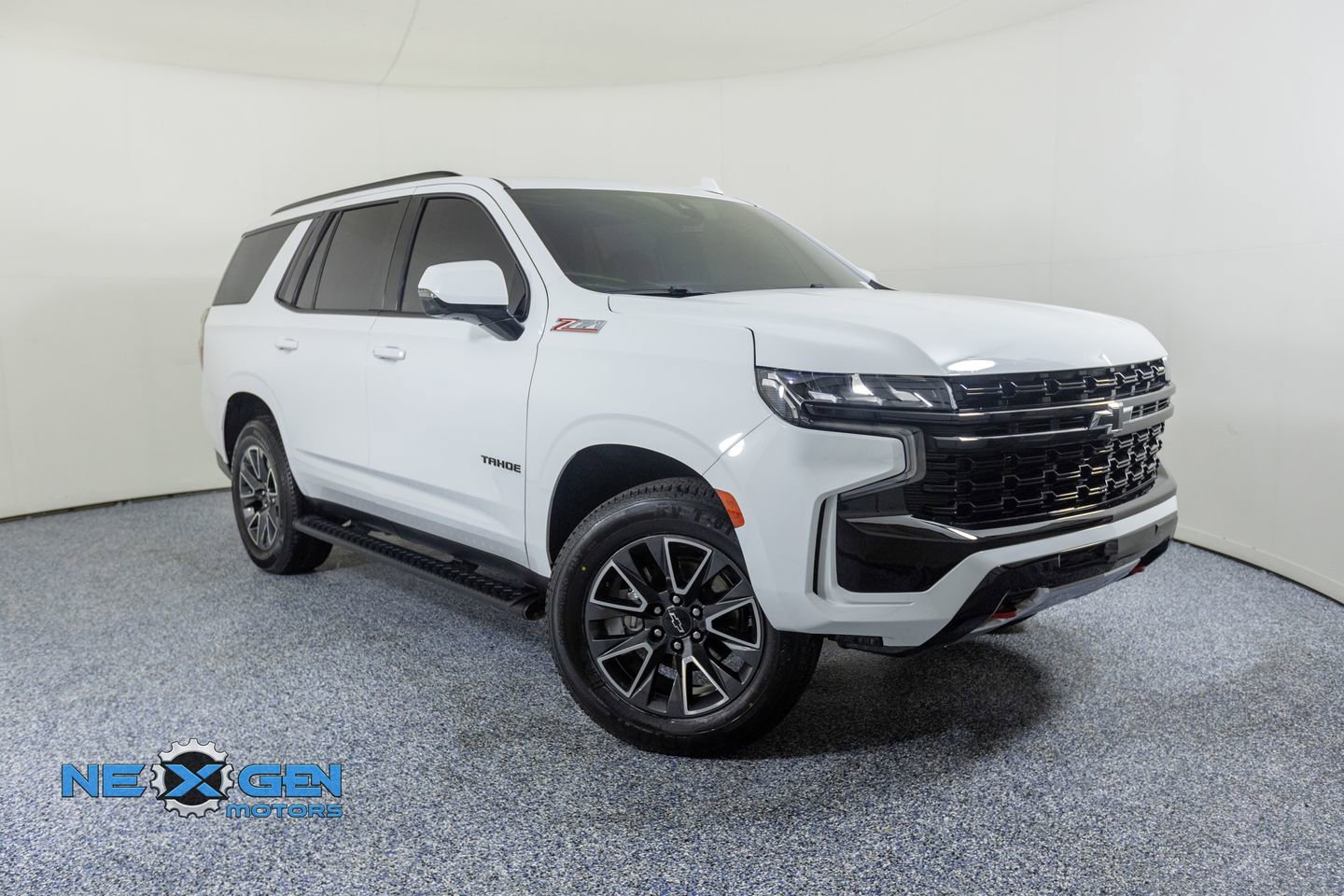 Used 2022 Chevrolet Tahoe Z71 w/ Luxury Package image 1