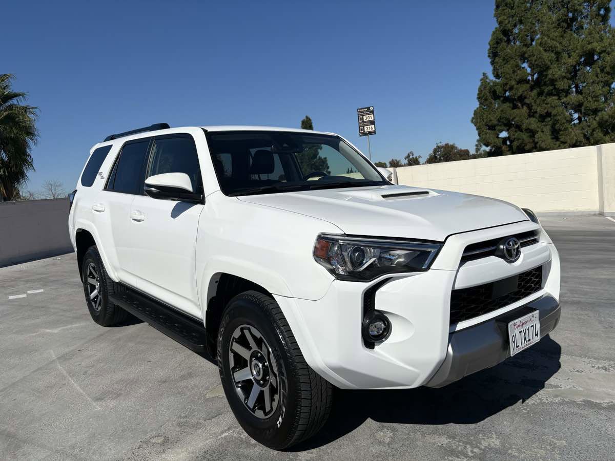 Used 2024 Toyota 4Runner TRD Off-Road Premium image 52