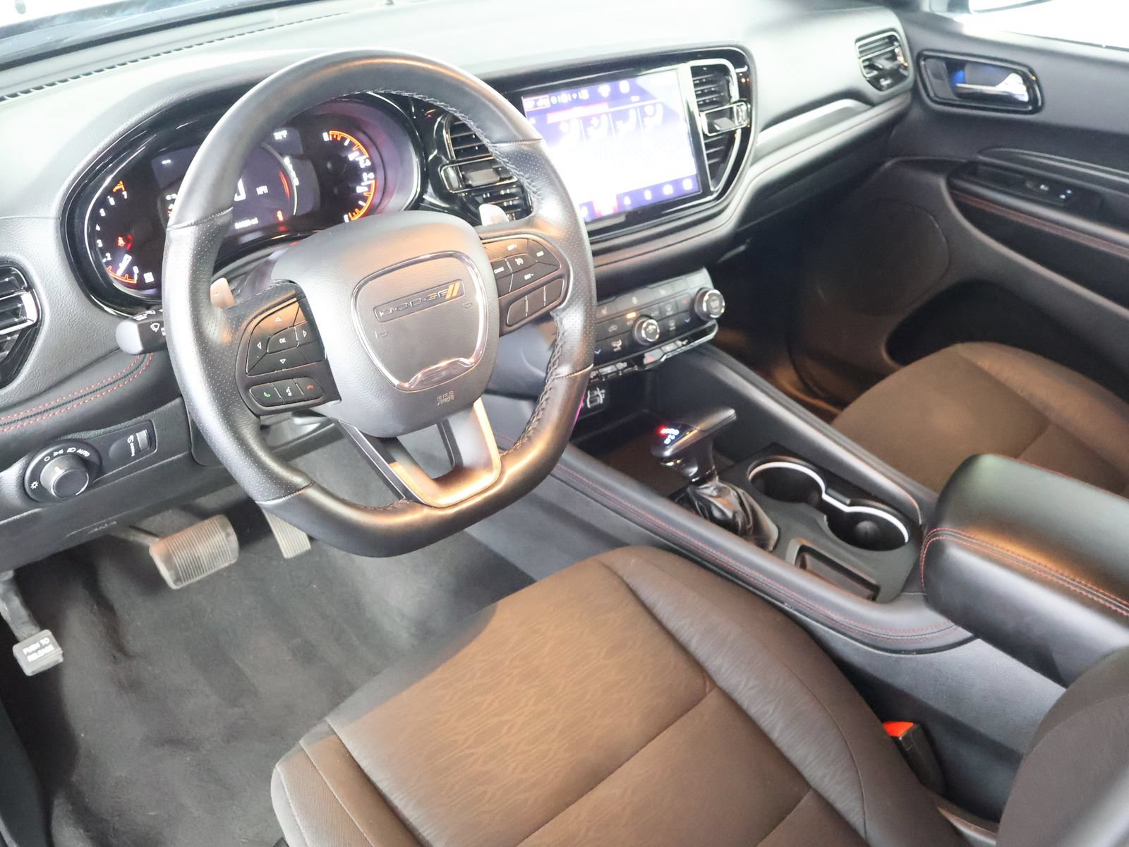 Used 2025 Dodge Durango GT RWD image 20