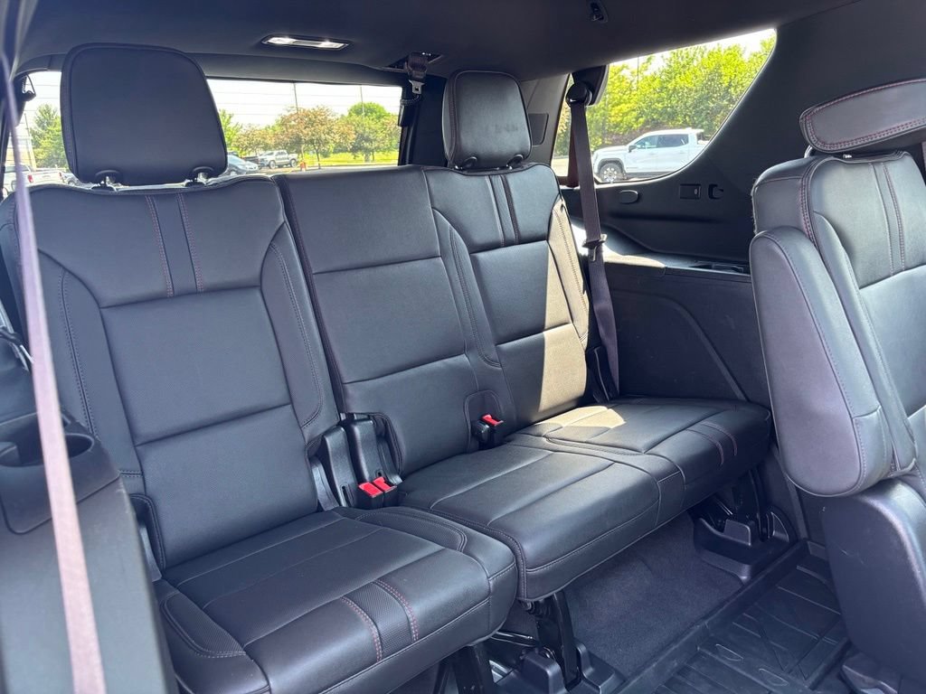 Used 2022 Chevrolet Tahoe RST w/ Luxury Package AWD/4WD image 26