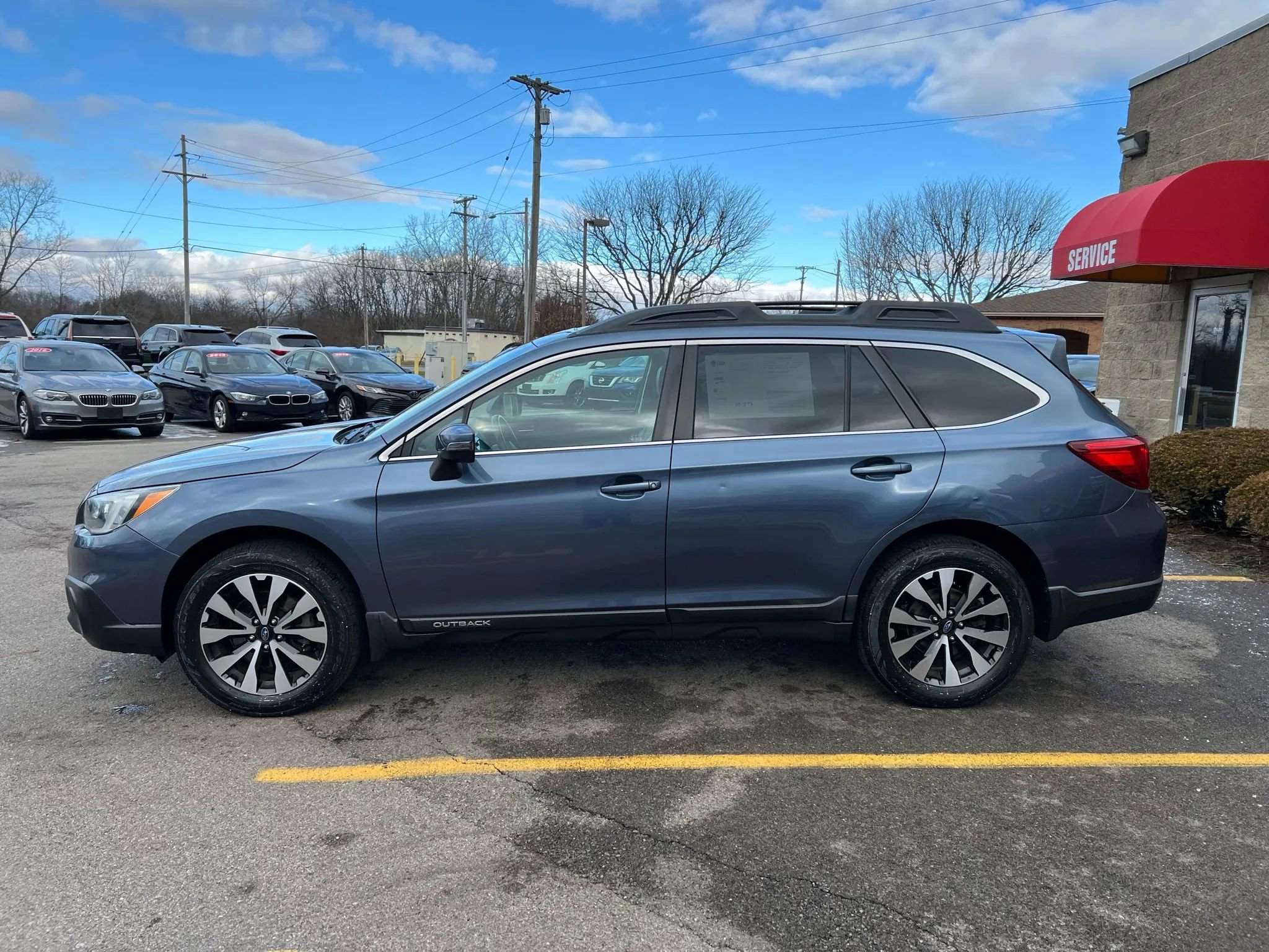 Used 2015 Subaru Outback 2.5i Limited image 8