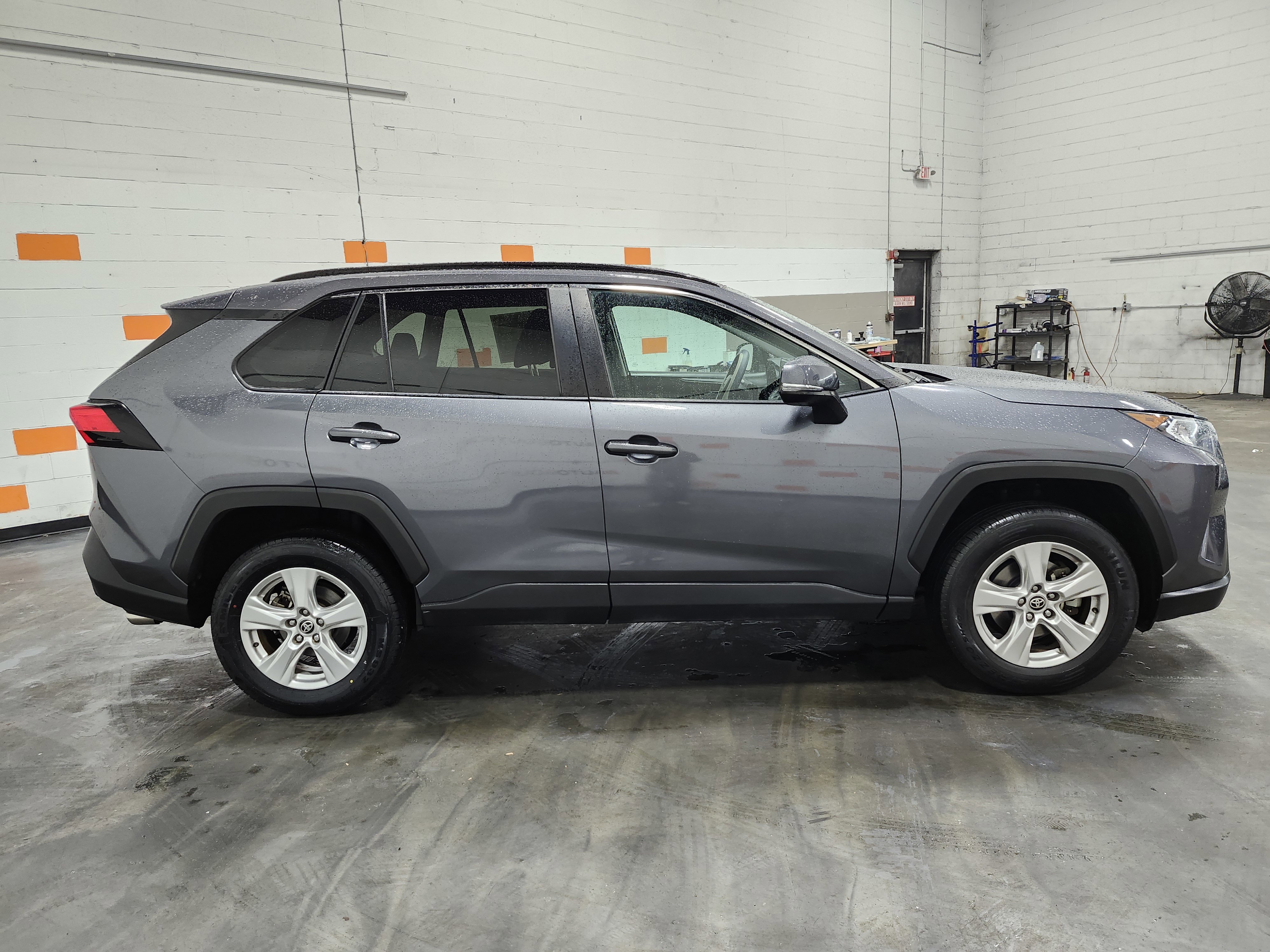 Used 2021 Toyota RAV4 XLE image 17