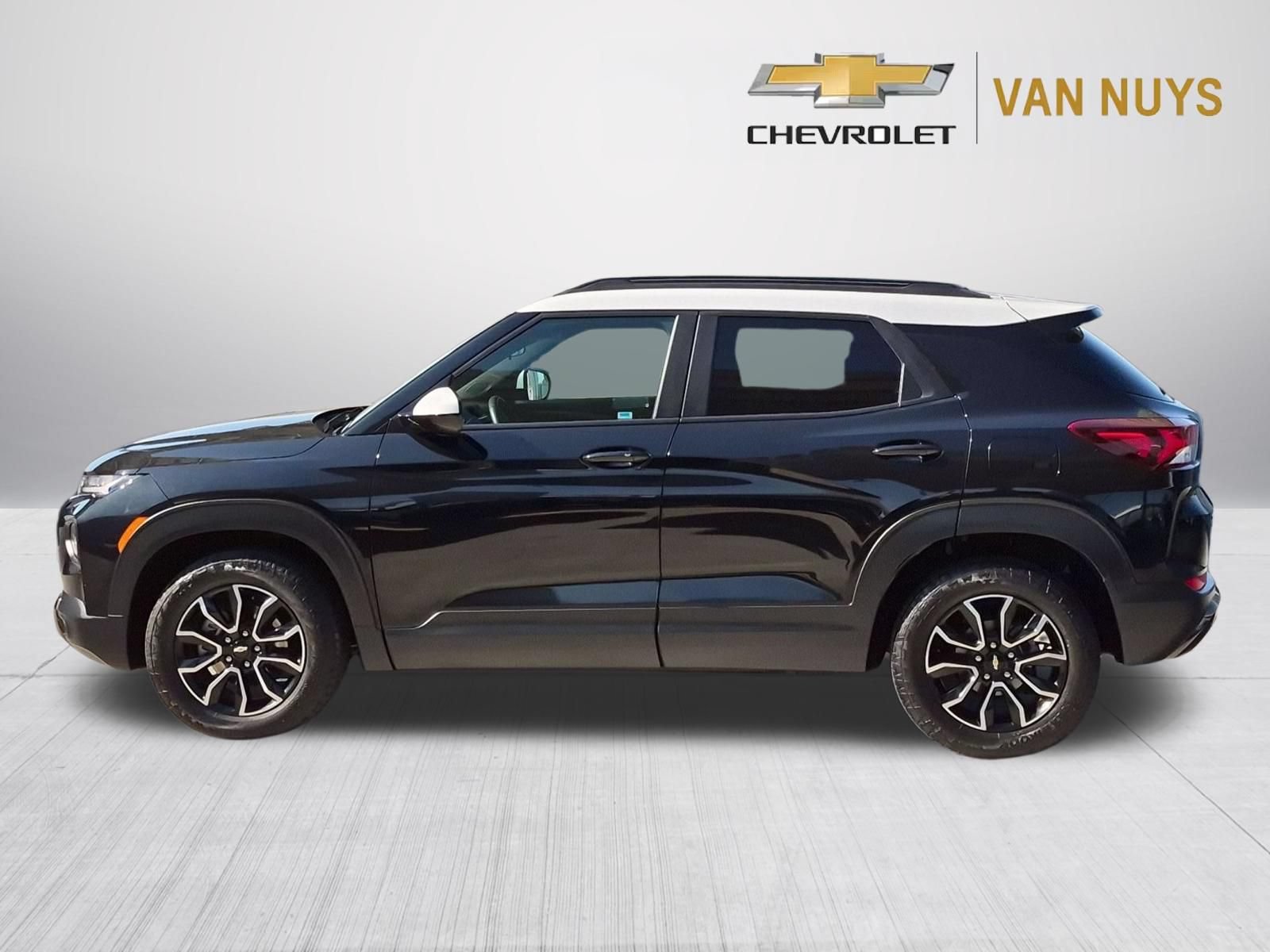 Used 2023 Chevrolet TrailBlazer ACTIV AWD/4WD image 8