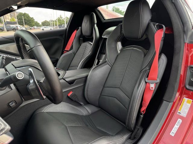 Used 2021 Chevrolet Corvette Stingray Premium Conv w/ Z51 Performance Package RWD image 30