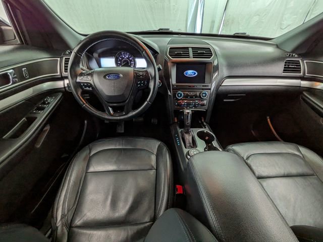 Certified 2017 Ford Explorer XLT w/ Equipment Group 202A AWD/4WD image 11