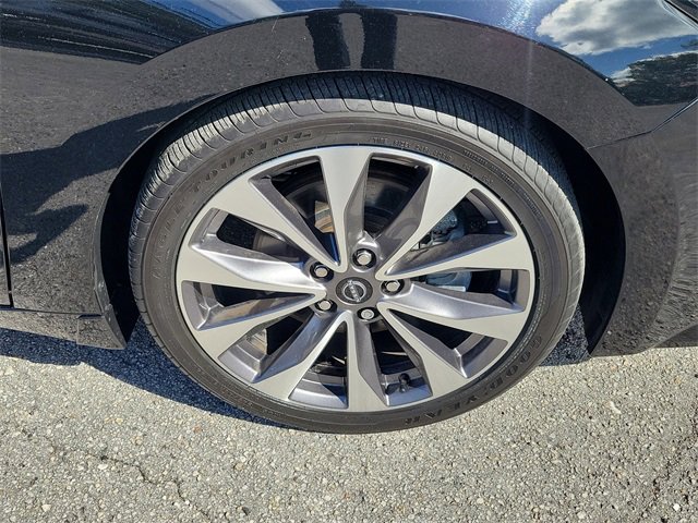 Used 2023 Nissan Maxima Platinum w/ Sport Mat Group image 7