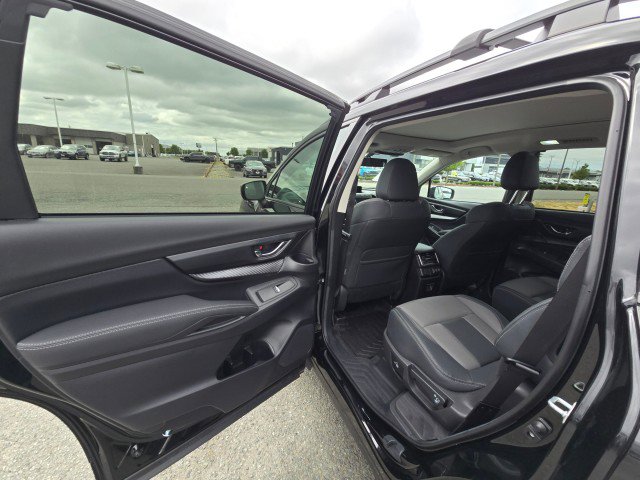 Used 2022 Subaru Ascent Onyx Edition image 18