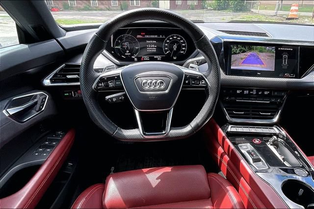 Certified 2023 Audi e-tron GT Premium Plus w/ Performance Package AWD/4WD image 5