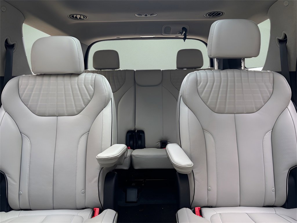 Certified 2023 Hyundai Palisade Limited image 12