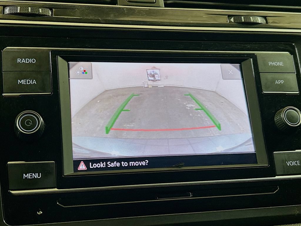 Used 2024 Volkswagen Tiguan S FWD image 11