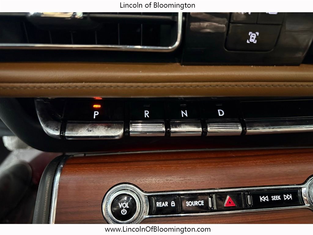 Certified 2022 Lincoln Aviator Reserve w/ Equipment Group 201A image 29