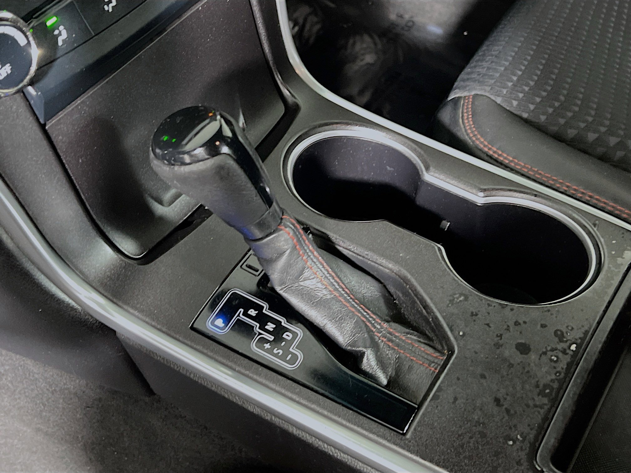 Used 2015 Toyota Camry SE image 23