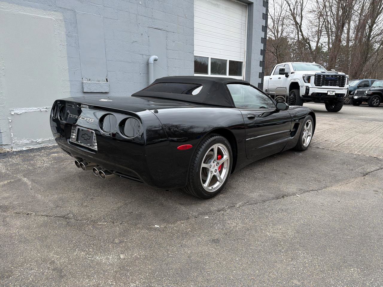 Used 2003 Chevrolet Corvette Convertible w/ Preferred Equipment Group1 RWD image 7