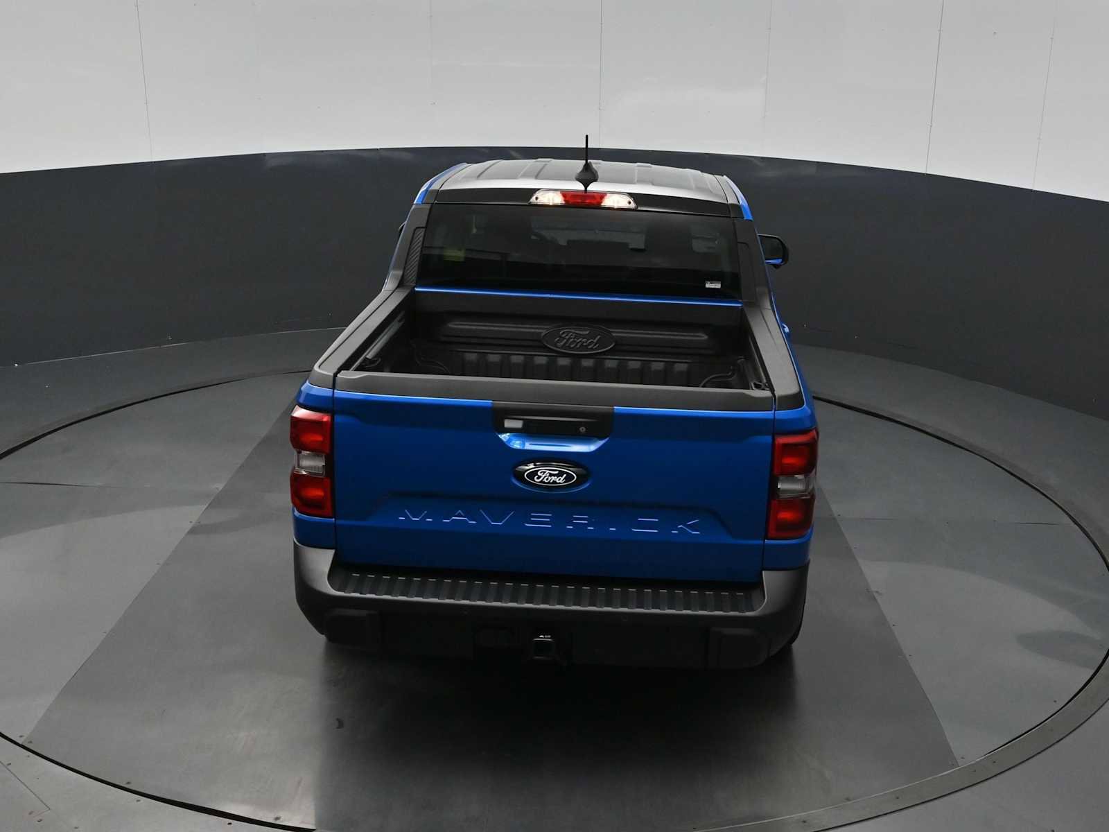 New 2026 Ford Maverick Lariat w/ Black Appearance Package image 25