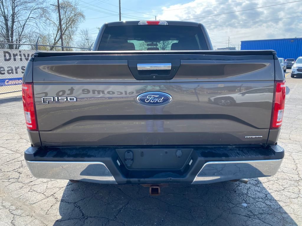 Used 2016 Ford F150 XLT w/ XTR Package image 4