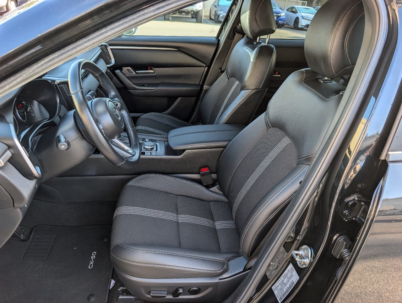Used 2025 MAZDA CX-50 2.5 Hybrid w/ Cargo Package AWD/4WD image 2