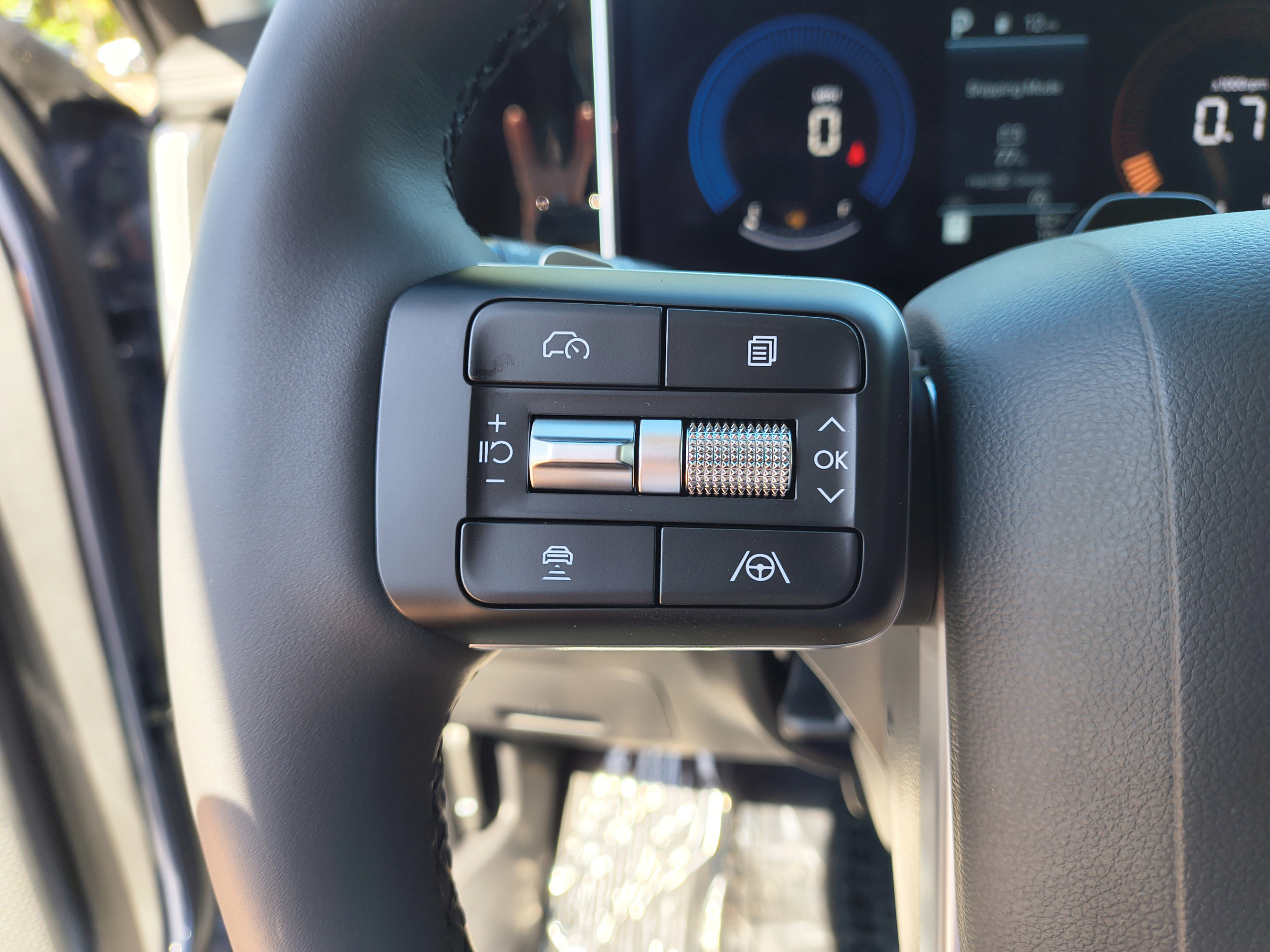 New 2027 Hyundai Santa Fe SEL FWD image 29