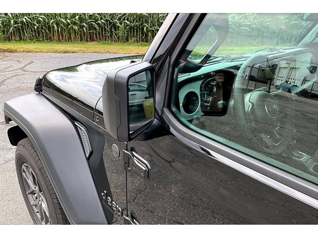 Used 2026 Jeep Gladiator Sport AWD/4WD image 30