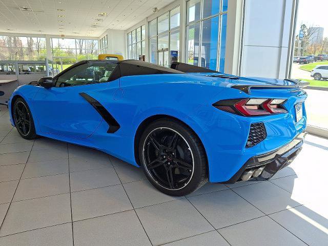 Used 2022 Chevrolet Corvette Stingray Premium Conv w/ 3LT image 4
