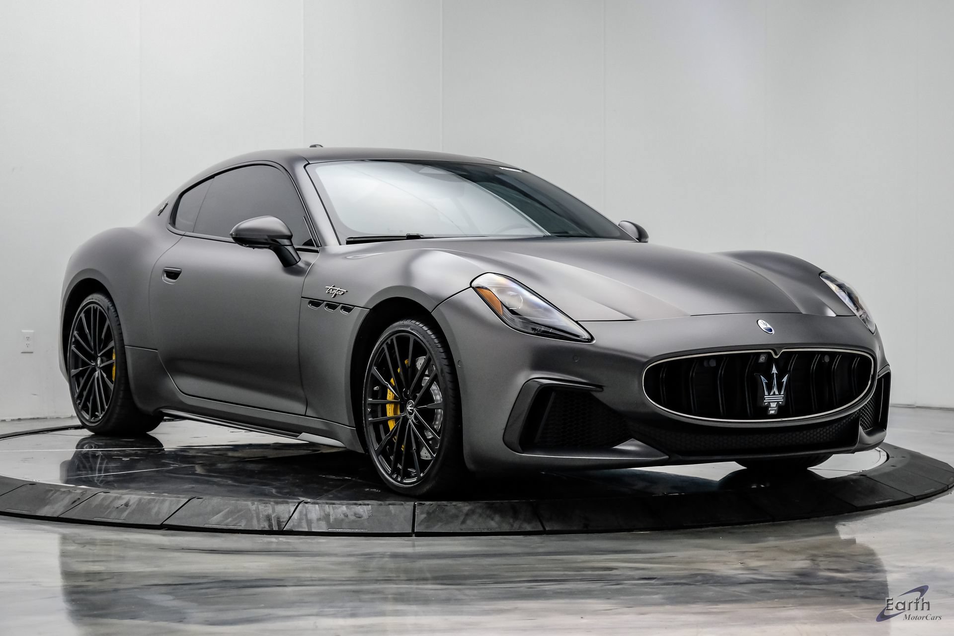 Used 2024 Maserati GranTurismo Trofeo AWD/4WD image 28