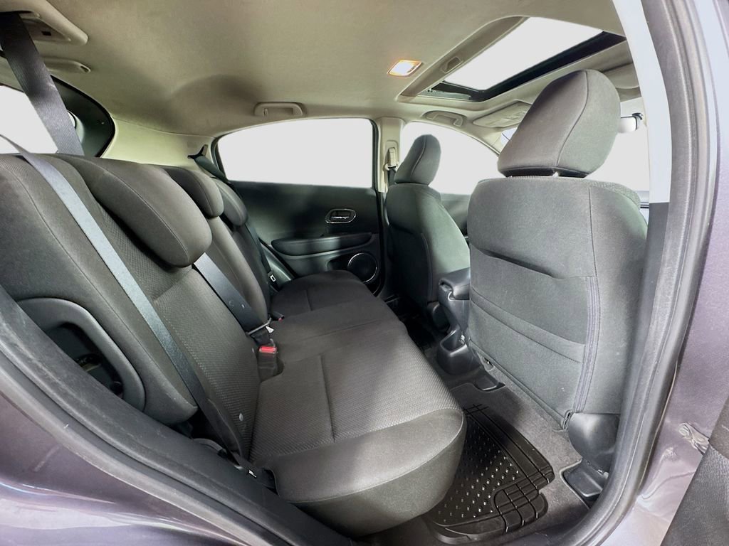 Used 2016 Honda HR-V EX image 32