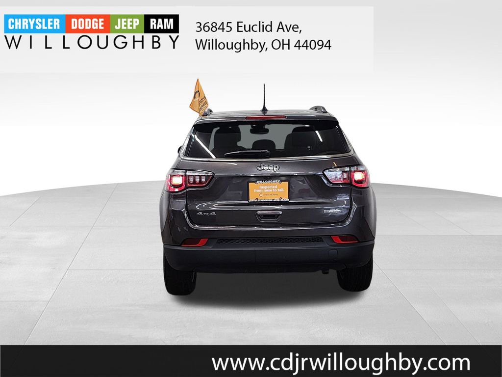 Certified 2022 Jeep Compass Latitude w/ Sun and Sound Group image 7