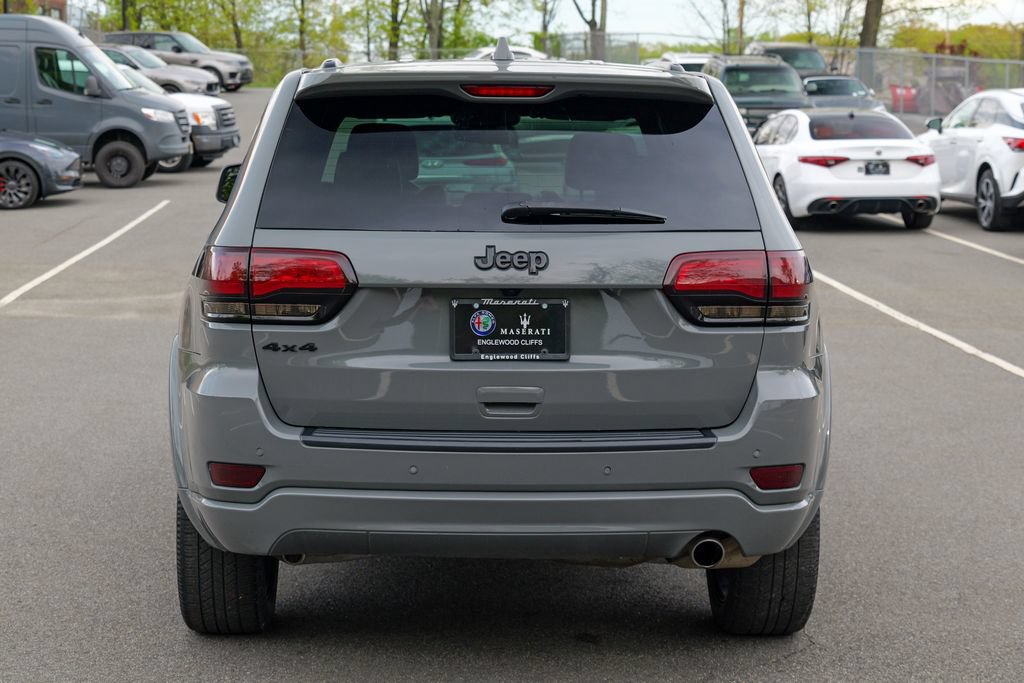 Used 2021 Jeep Grand Cherokee Laredo X AWD/4WD image 6