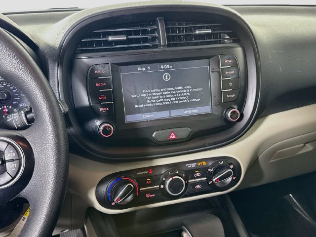Used 2021 Kia Soul LX FWD image 17