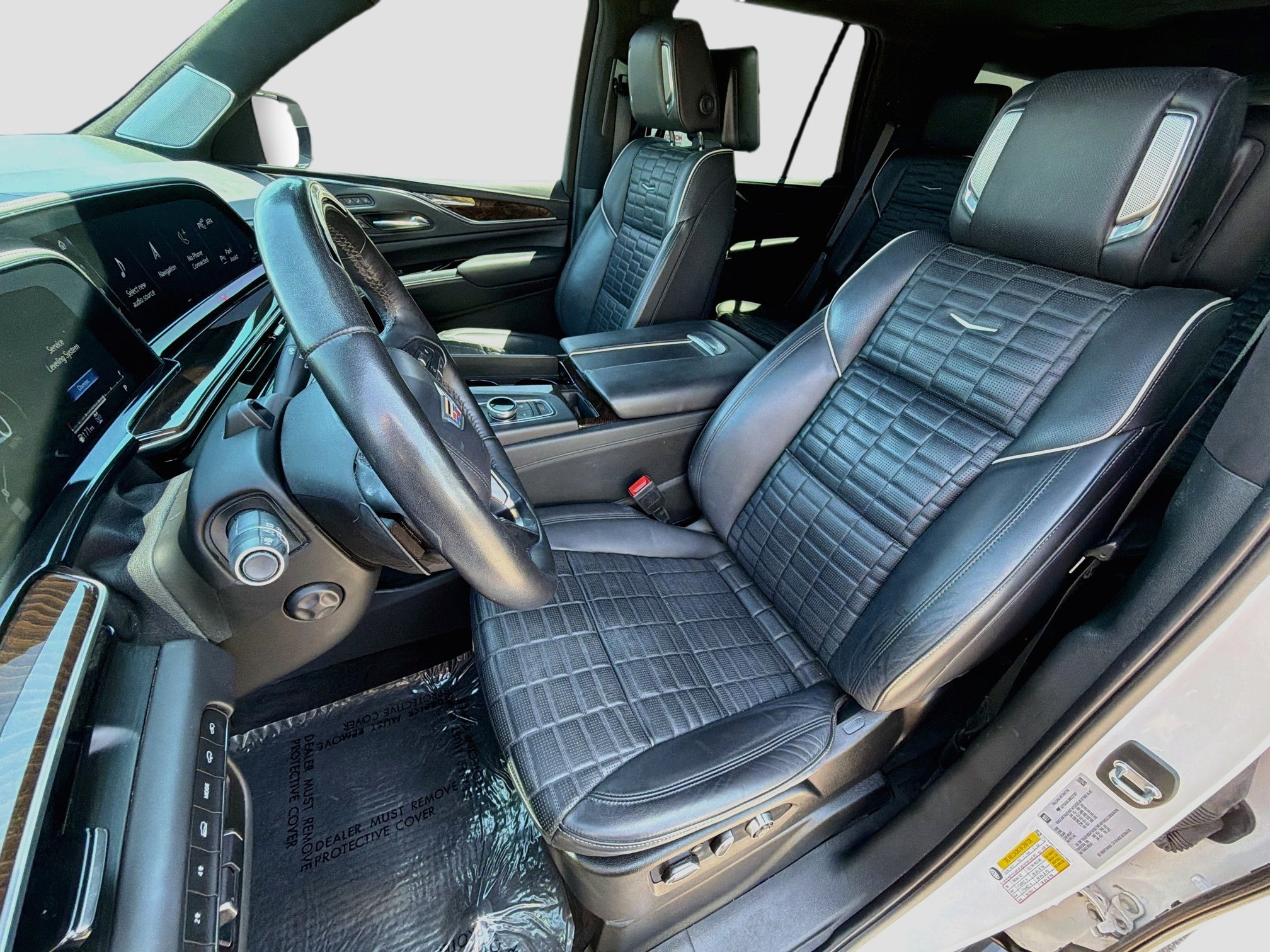 Used 2022 Cadillac Escalade Sport Platinum AWD/4WD image 22