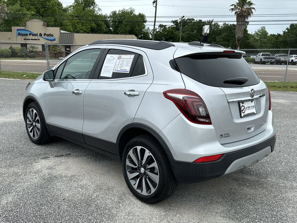Used 2021 Buick Encore Preferred FWD image 4