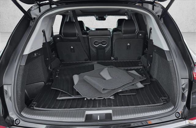 Used 2023 Acura MDX SH-AWD w/ Advance Package image 8