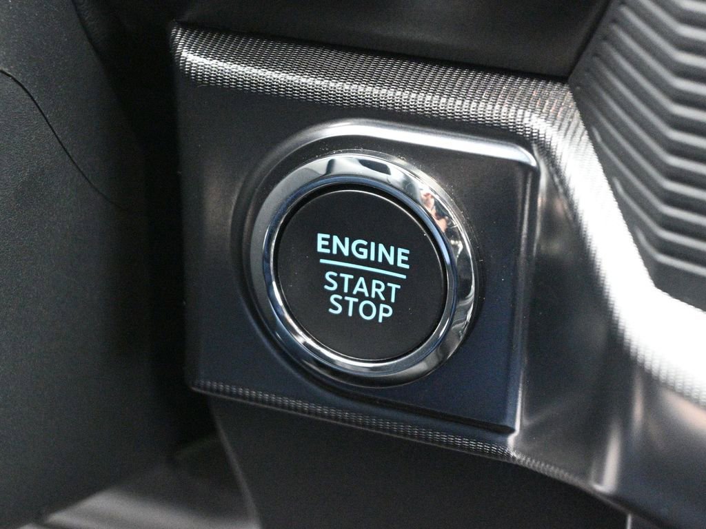 New 2025 Ford F150 Lariat w/ Equipment Group 502A High image 13